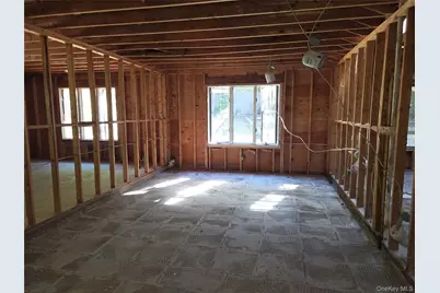 8 Pike Court, Northport, NY 11768 - Photo 8