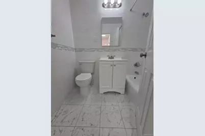 61-20 Grand Central Parkway #C807, Forest Hills, NY 11375 - Photo 10