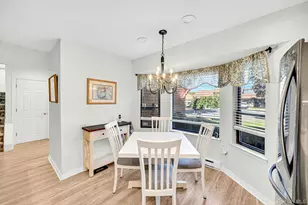 82 Rhett Ct, Commack, NY 11725 - Photo 8