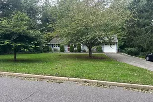 35 Soundview Dr, Northport, NY 11768 - Photo 4
