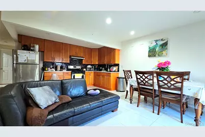 4208 161st Street, Flushing, NY 11358 - Photo 18