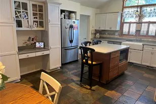 22 Emerson Ave, North Babylon, NY 11703 - Photo 10