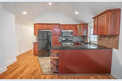 68-07 50th Avenue #2, Woodside, NY 11377 - Photo 8