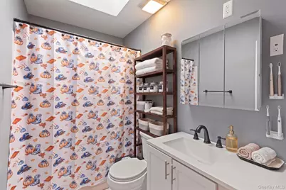 81 Bushwick Avenue, Central Islip, NY 11722 - Photo 8