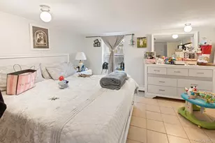 81 Bushwick Ave, Central Islip, NY 11722 - Photo 26