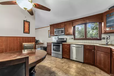 100 Ridgewood Avenue, Holtsville, NY 11742 - Photo 6