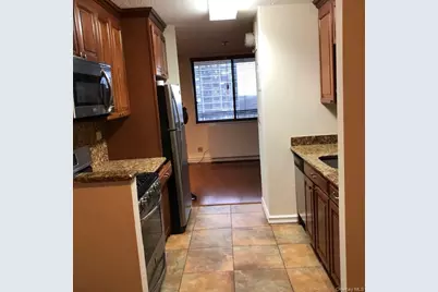 2 Bay Club Drive #16U, Bayside, NY 11360 - Photo 6