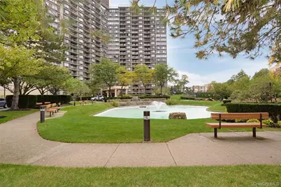 2 Bay Club Drive #16U, Bayside, NY 11360 - Photo 24