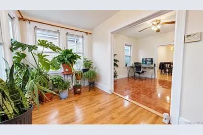 10725 115th Street, Richmond Hill, NY 11419 - Photo 8