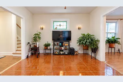 10725 115th Street, Richmond Hill, NY 11419 - Photo 10