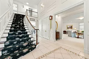 3 Crescent Dr, Northport, NY 11768 - Photo 2
