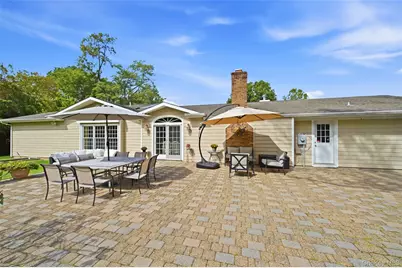 19 Wildwood Drive, Dix Hills, NY 11746 - Photo 44