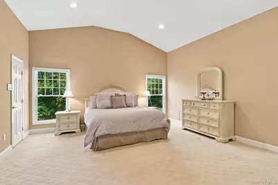 19 Wildwood Drive, Dix Hills, NY 11746 - Photo 22