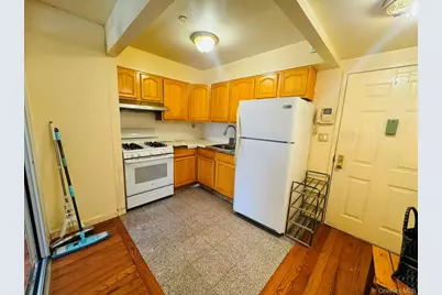 3506 Leavitt Street #4H, Flushing, NY 11354 - Photo 2