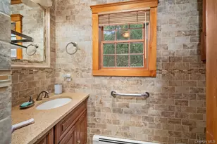 1635 Ships Dr, Southold, NY 11971 - Photo 12