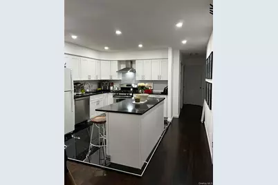 135-30 82nd Avenue, Jamaica, NY 11435 - Photo 14