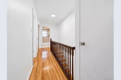 136-10 222nd Street, Springfield Gardens, NY 11413 - Photo 10