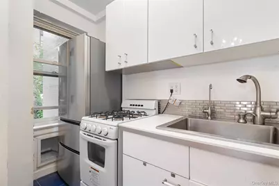 227 E 57th Street #3DEF, New York, NY 10022 - Photo 20