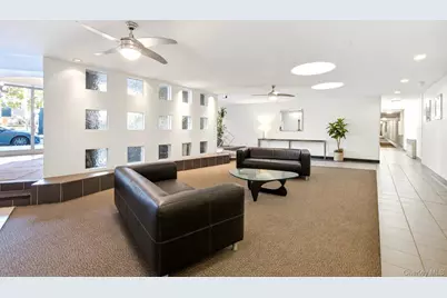 110-20 71st Avenue #215, Forest Hills, NY 11375 - Photo 4