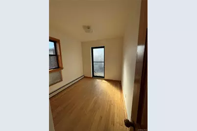 7112 66 Dr #3, Middle Village, NY 11379 - Photo 4