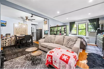14350 Hoover Avenue #505, Briarwood, NY 11435 - Photo 2