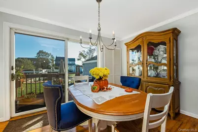 14 Meadow Lane, Amityville, NY 11701 - Photo 8