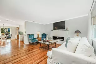 14 Meadow Ln, Amityville, NY 11701 - Photo 6