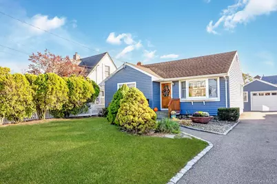 14 Meadow Lane, Amityville, NY 11701 - Photo 1