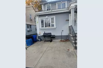 19013 111th Road, Saint Albans, NY 11412 - Photo 2