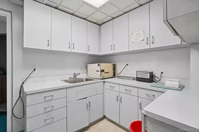 59-04 Junction Boulevard #C1, Elmhurst, NY 11373 - Photo 10