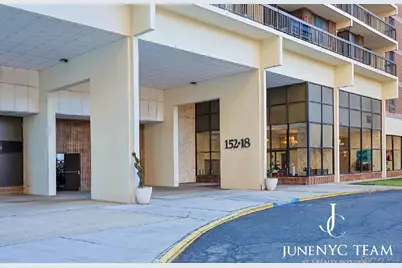 15038 Union Turnpike #4L, Flushing, NY 11367 - Photo 16