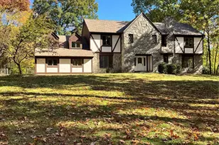 57 Innsbruck Blvd, Hopewell Junction, NY 12533 - Photo 2