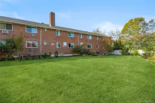 200 Merrick Rd, Amityville, NY 11701 - Photo 32