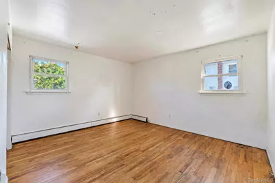 47 S 20th Street, Wyandanch, NY 11798 - Photo 20