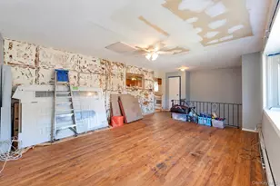 47 S 20th St, Wyandanch, NY 11798 - Photo 8