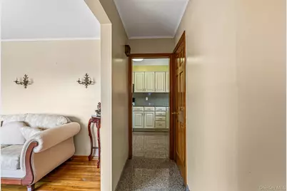 14721 10th Avenue, Whitestone, NY 11357 - Photo 16