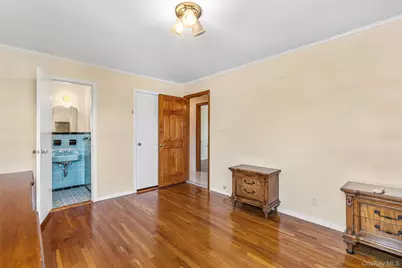 14721 10th Avenue, Whitestone, NY 11357 - Photo 24