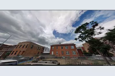 320 Avenue P, Brooklyn, NY 11204 - Photo 1
