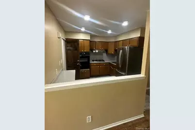 30-29 70th #3rd floor, East Elmhurst, NY 11370 - Photo 6