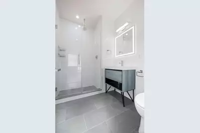 225 E 138th Street E #PH 1, Bronx, NY 10451 - Photo 20