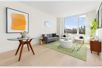 30-55 Vernon Boulevard #3G, Astoria, NY 11102 - Photo 2
