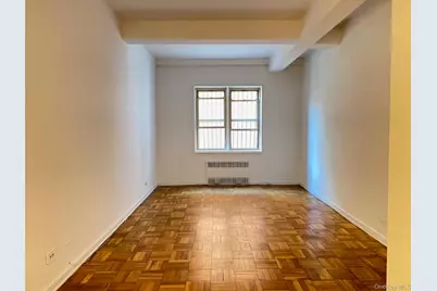 67-25 Clyde Street #1K, Forest Hills, NY 11375 - Photo 2