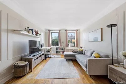 7234 Austin St #F6, Forest Hills, NY 11375 - Photo 6