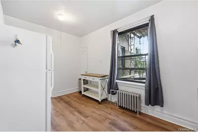 7234 Austin St #F6, Forest Hills, NY 11375 - Photo 10