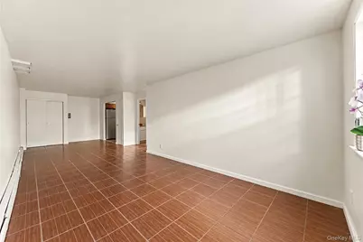 240-29 68th Avenue, Douglaston, NY 11362 - Photo 28