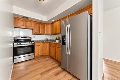 240-29 68th Avenue, Douglaston, NY 11362 - Photo 12