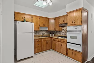 6129 75th Street, Middle Village, NY 11379 - Photo 22
