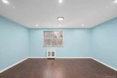 7813 Park Drive E #2A, Kew Gardens, NY 11367 - Photo 4