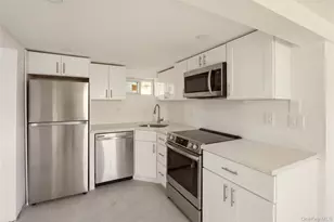 137 43rd St, Copiague, NY 11726 - Photo 12