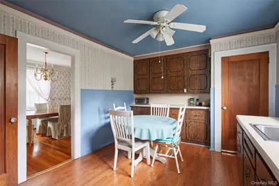 116 Oak Street, Floral Park, NY 11001 - Photo 14